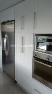 Casa de 3 alcobas en venta en San Jose De Bavaria, Bogotá, 430 m² · foto 9 de 13
