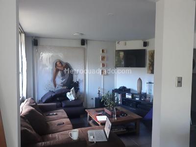 Casa de 3 alcobas en venta en San Jose De Bavaria, Bogotá, 173 m² · foto 6 de 7