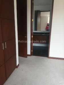 Casa de 3 alcobas en venta en San Jose De Bavaria, Bogotá, 320 m² · foto 6 de 7