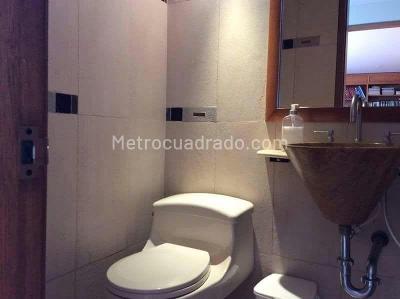 Casa de 4 alcobas en venta en San Jose De Bavaria, Bogotá, 266 m² · foto 5 de 15