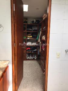 Casa de 5 alcobas en venta en San Jose De Bavaria, Bogotá, 540 m² · foto 5 de 7