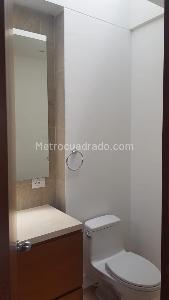 Casa de 4 alcobas en venta en San Jose De Bavaria, Bogotá, 380 m² · foto 20 de 20