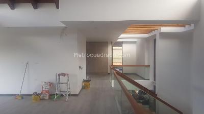 Casa de 4 alcobas en venta en San, Bogotá, 520 m² · foto 4 de 12