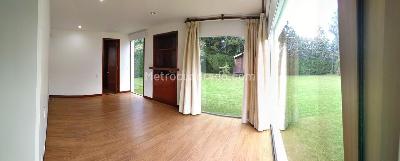 Casa de 4 alcobas en venta en San Simon, Bogotá, 380 m² · foto 9 de 12