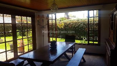 Casa de 4 alcobas en venta en San Jose De Bavaria, Bogotá, 350 m² · foto 3 de 8