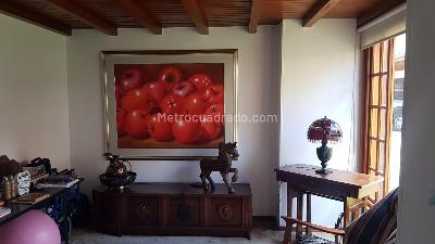 Casa de 4 alcobas en venta en San Jose De Bavaria, Bogotá, 350 m² · foto 6 de 8