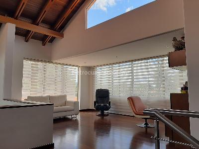 Casa de 4 alcobas en venta en San Jose De Bavaria, Bogotá, 540 m² · foto 4 de 14