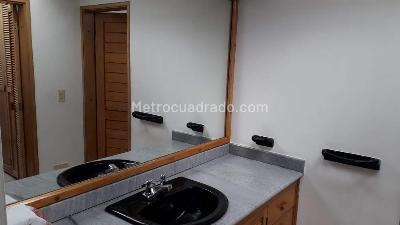 Casa de 3 alcobas en venta en San Jose De Bavaria, Bogotá, 336 m² · foto 14 de 15
