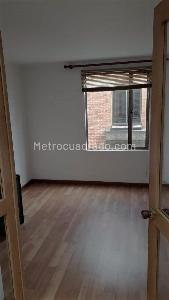 Casa de 3 alcobas en venta en San Jose De Bavaria, Bogotá, 336 m² · foto 4 de 15