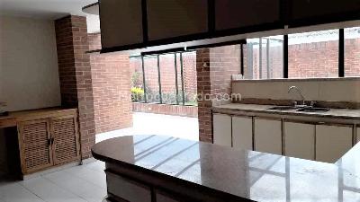 Casa de 3 alcobas en venta en San Jose De Bavaria, Bogotá, 336 m² · foto 5 de 15