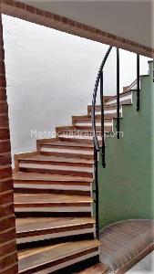 Casa de 3 alcobas en venta en San Jose De Bavaria, Bogotá, 336 m² · foto 7 de 9