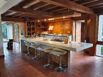 Casa de 5 alcobas en arriendo en San Jose De Bavaris, Bogotá, 780 m² · foto 14 de 20