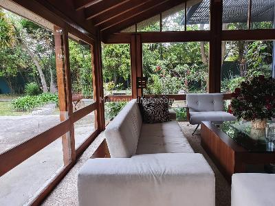 Casa de 5 alcobas en arriendo en San Jose De Bavaris, Bogotá, 780 m² · foto 9 de 20