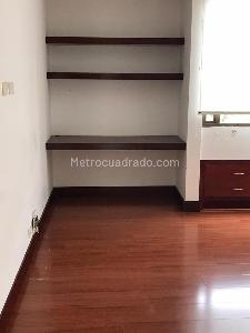 Casa en arriendo en San Jose De Bavaria, Bogotá · foto 3 de 9