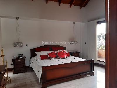 Casa de 5 alcobas en venta en San Jose De Bavaria, Bogotá, 520 m² · foto 11 de 11