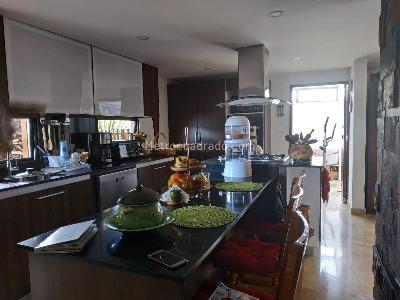 Casa de 4 alcobas en venta en San Jose De Bavaria, Bogotá, 350 m² · foto 7 de 11