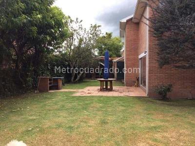 Casa de 4 alcobas en venta en San Jose De Bavaria, Bogotá, 266 m² · foto 12 de 15
