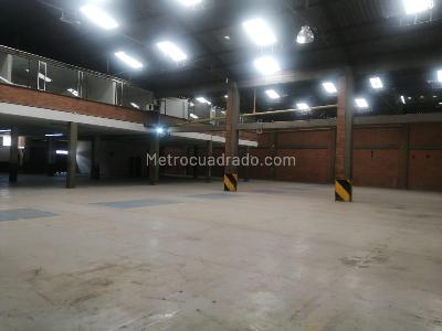 Warehouse for rent in montevideo, Bogotá