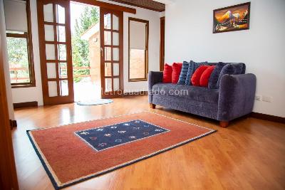 Casa de 3 alcobas en venta en San Jose De Bavaria, Bogotá, 350 m² · foto 6 de 12