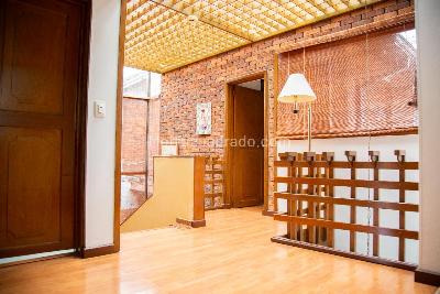 Casa de 3 alcobas en venta en San Jose De Bavaria, Bogotá, 350 m² · foto 9 de 12