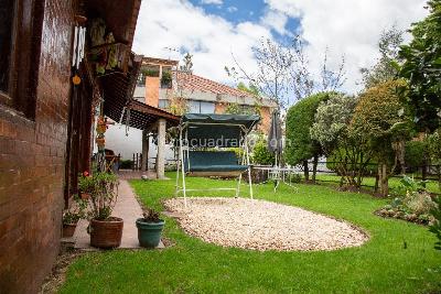 Casa de 5 alcobas en venta en San Jose De Bavaria, Bogotá, 350 m² · foto 12 de 12