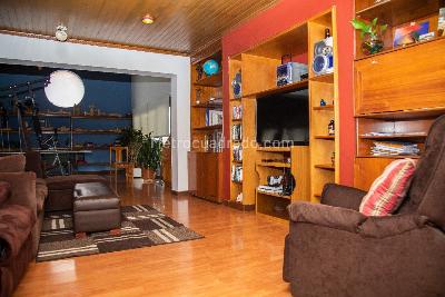 Casa de 5 alcobas en venta en San Jose De Bavaria, Bogotá, 350 m² · foto 1 de 12