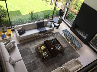 Casa de 4 alcobas en venta en San Jose De Bavaria, Bogotá, 540 m² · foto 3 de 15