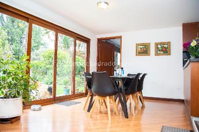Casa de 5 alcobas en venta en San Jose De Bavaria, Bogotá, 350 m² · foto 2 de 12