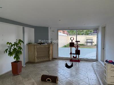 Casa de 3 alcobas en venta en San Jose De Bavaria, Bogotá, 370 m² · foto 10 de 10