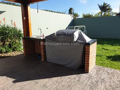 Casa en venta en San Jose De Bavaria, Bogotá · foto 3 de 15