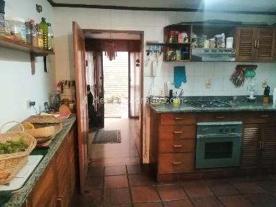 Casa de 4 alcobas en venta en San Jose De Bavaria, Bogotá, 220 m² · foto 3 de 9