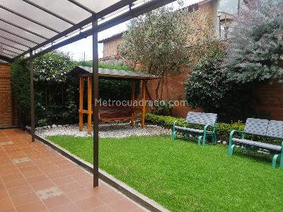 Casa de 4 alcobas en venta en San Jose De Bavaria, Bogotá, 220 m² · foto 9 de 11