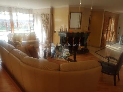 Casa de 4 alcobas en venta en San Jose De Bavaria, Bogotá, 350 m² · foto 6 de 9