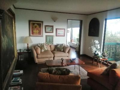 Casa de 3 alcobas en venta en San Jose De Bavaria, Bogotá, 250 m² · foto 3 de 9