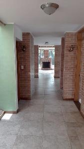 Casa de 4 alcobas en venta en San Jose De Bavaria, Bogotá, 350 m² · foto 8 de 8