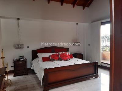 Casa de 4 alcobas en venta en San Jose De Bavaria, Bogotá, 540 m² · foto 12 de 13