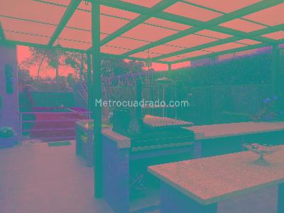 Casa de 4 alcobas en venta en Via Cota, Bogotá, 350 m² · foto 3 de 11