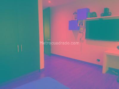 Casa de 4 alcobas en venta en Via Cota, Bogotá, 350 m² · foto 9 de 11