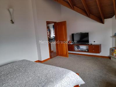 Casa de 4 alcobas en venta en San Jose De Bavaria, Bogotá, 450 m² · foto 5 de 18