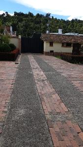 Casa de 3 alcobas en venta en San Jose De Bavaria, Bogotá, 320 m² · foto 8 de 8