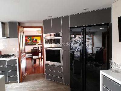 Casa de 4 alcobas en venta en San Jose De Bavaria, Bogotá, 420 m² · foto 10 de 15