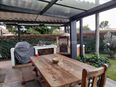Casa de 4 alcobas en venta en San Jose De Bavaria, Bogotá, 420 m² · foto 4 de 15