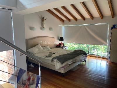 Casa de 5 alcobas en venta en San Jose De Bavaria, Bogotá, 450 m² · foto 11 de 16
