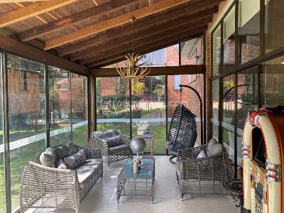 Casa de 5 alcobas en venta en San Jose De Bavaria, Bogotá, 450 m² · foto 2 de 16
