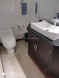 Casa de 4 alcobas en venta en San Jose De Bavaria, Bogotá, 500 m² · foto 10 de 10