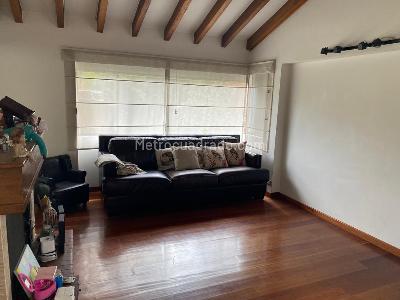 Casa de 5 alcobas en venta en San, Bogotá, 400 m² · foto 16 de 16