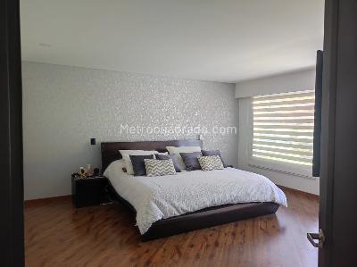 Casa de 4 alcobas en venta en San Jose De Bavaria, Bogotá, 570 m² · foto 8 de 18