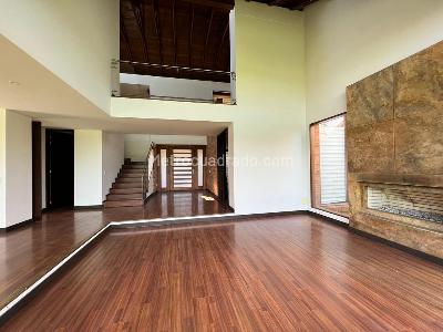 Casa de 5 alcobas en venta en San, Bogotá, 324 m² · foto 10 de 17
