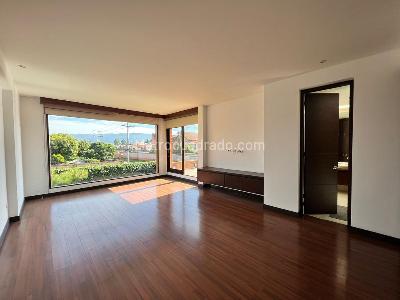 Casa de 5 alcobas en venta en San, Bogotá, 324 m² · foto 14 de 17