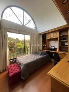 Casa de 3 alcobas en venta en San Jose De Bavaria, Bogotá, 183 m² · foto 4 de 9